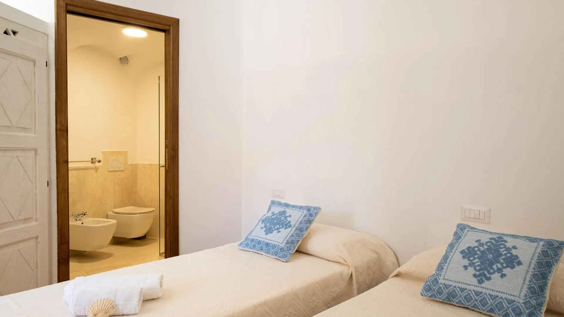 Cala Di Volpe Vista Mare E Piscina Villa Abbiadori Holiday home