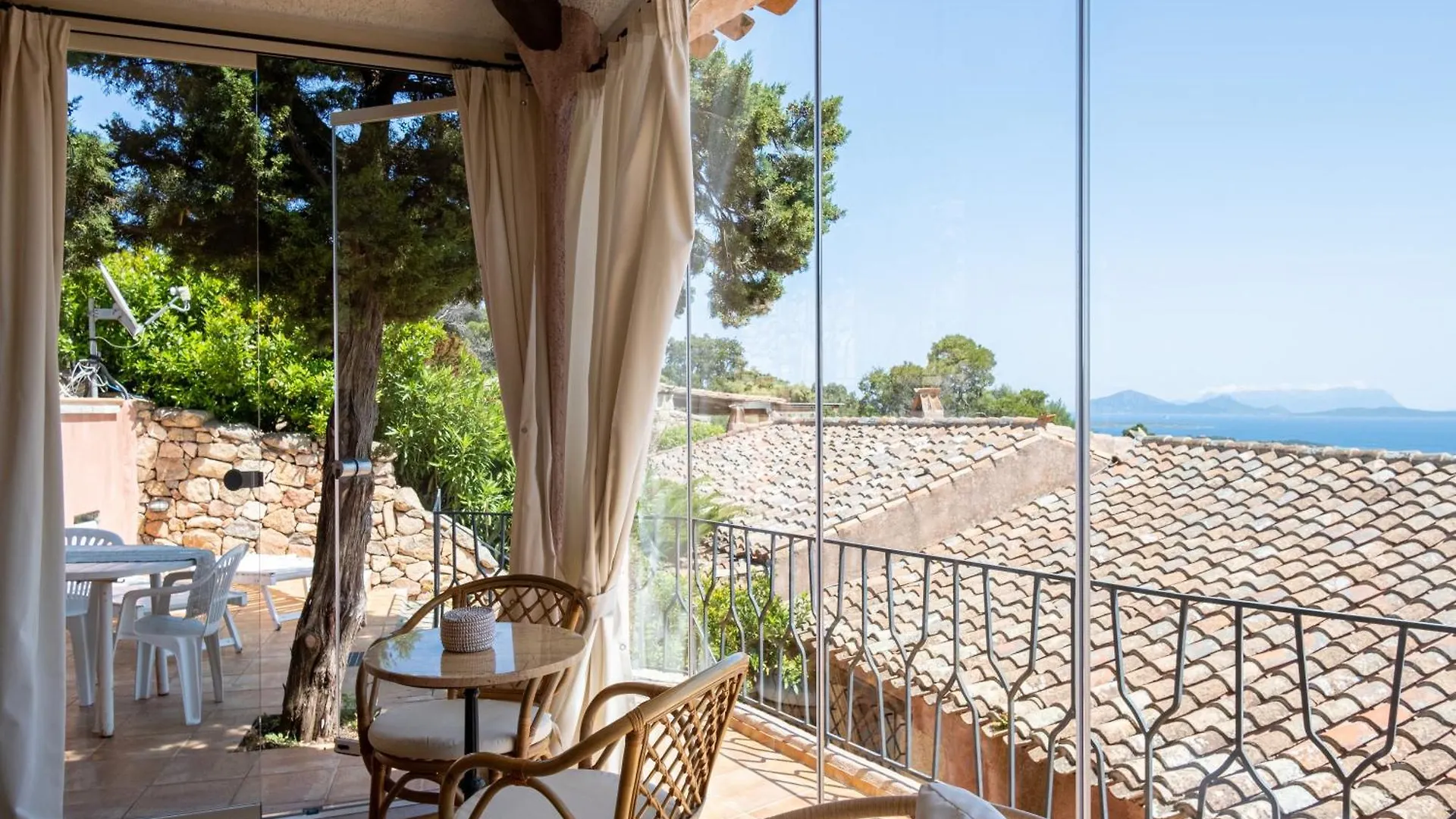 Holiday home Cala Di Volpe Vista Mare E Piscina Villa Abbiadori Italy