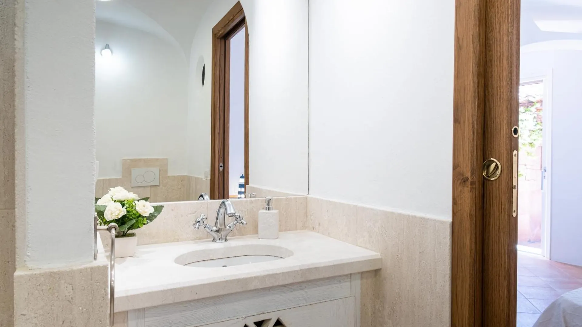 Holiday home Cala Di Volpe Vista Mare E Piscina Villa Abbiadori
