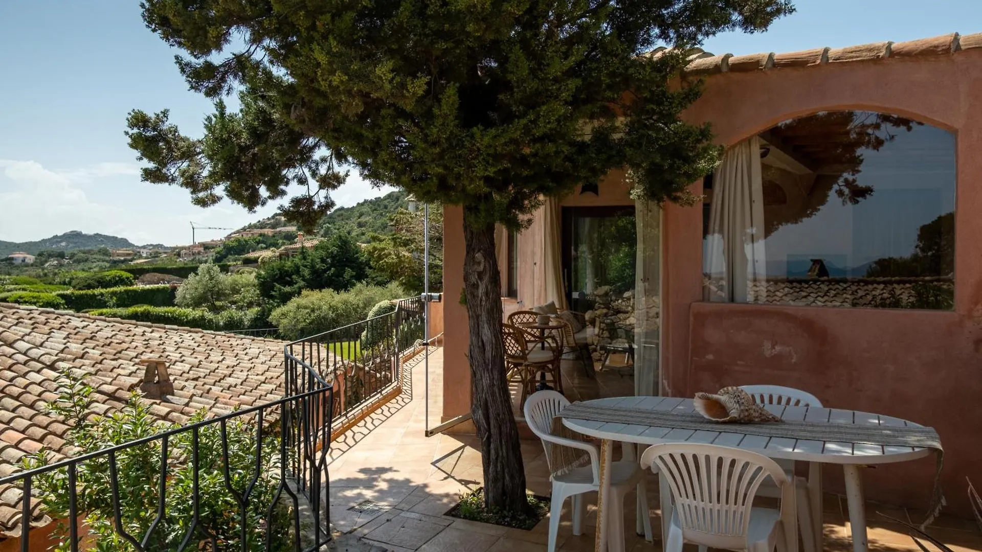 Cala Di Volpe Vista Mare E Piscina Villa Abbiadori 0*,  Italy